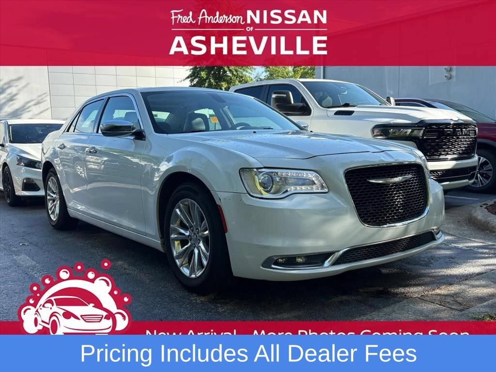 2016 CHRYSLER 300