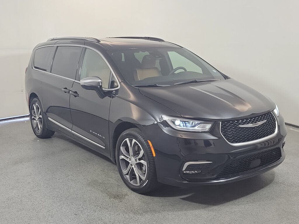 2025 CHRYSLER Pacifica