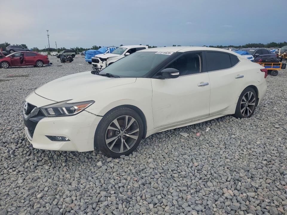 2017 NISSAN Maxima