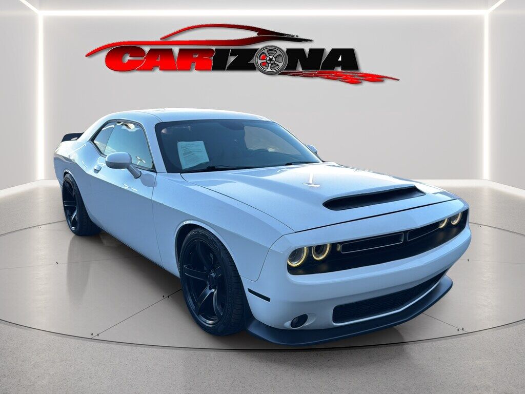 2016 DODGE Challenger