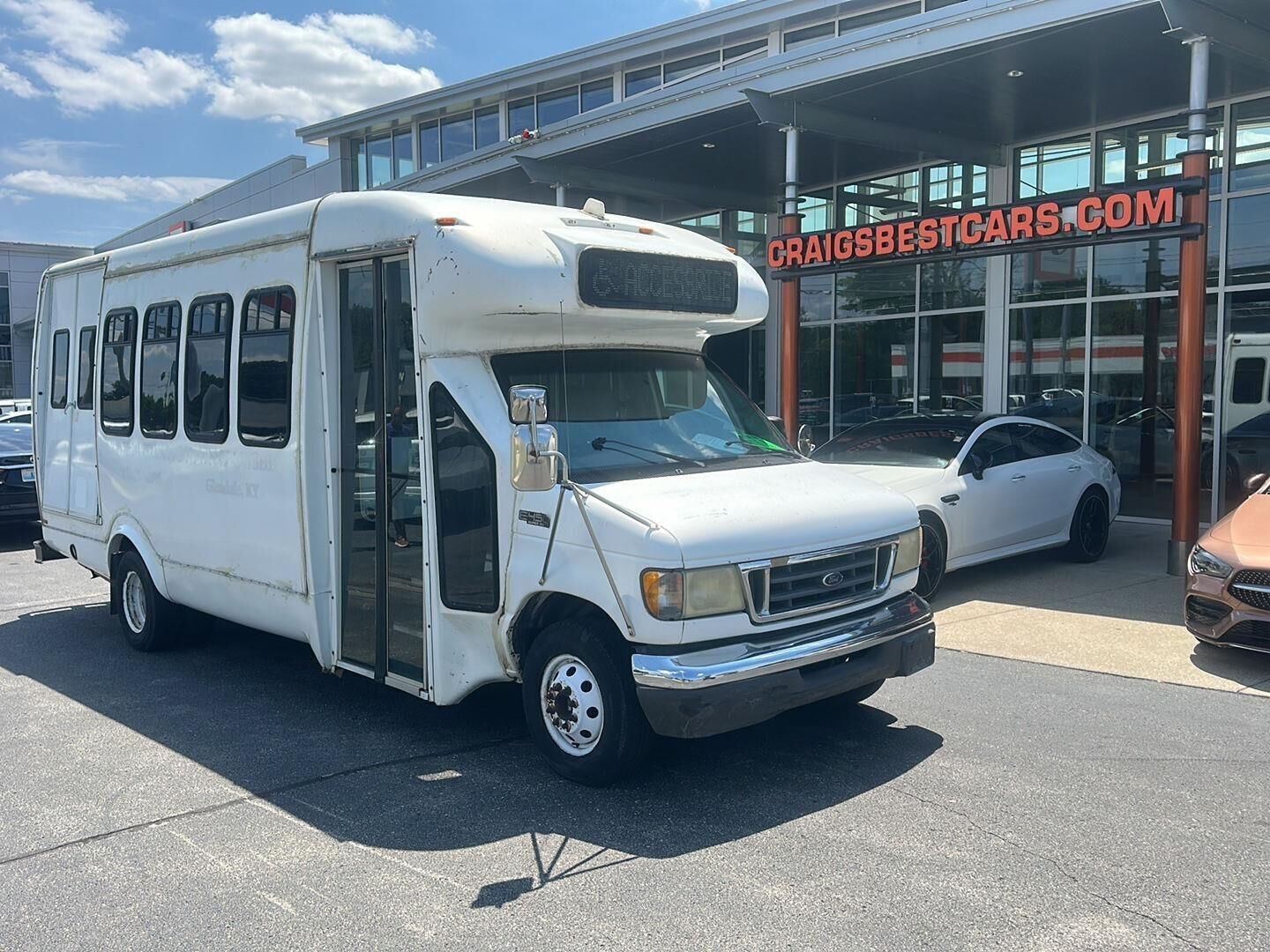 2003 FORD E-450