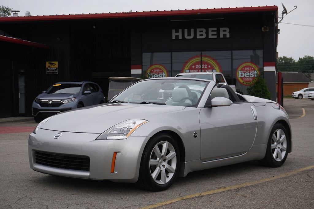 2004 NISSAN 350Z