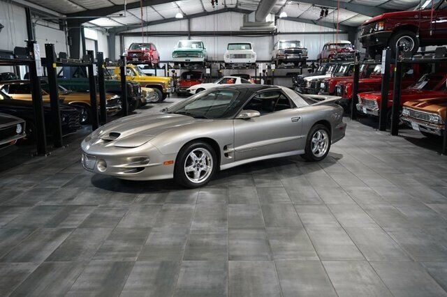 2002 PONTIAC Firebird