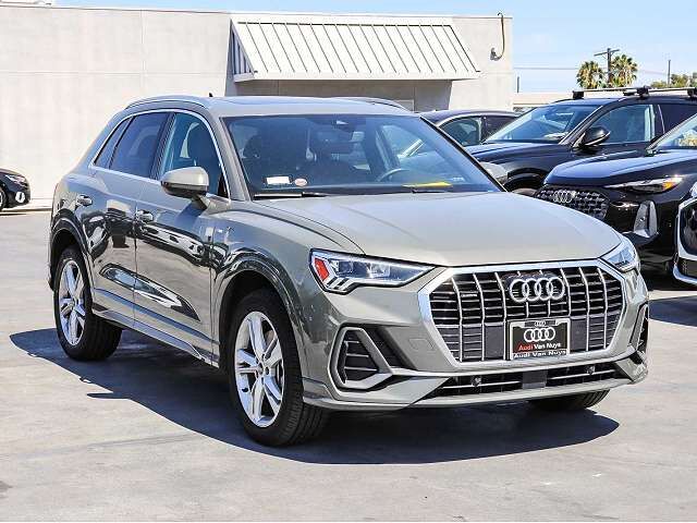 2024 AUDI Q3