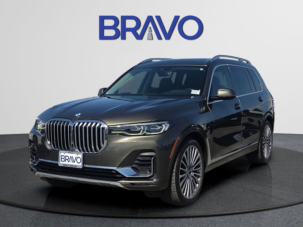 2021 BMW X7