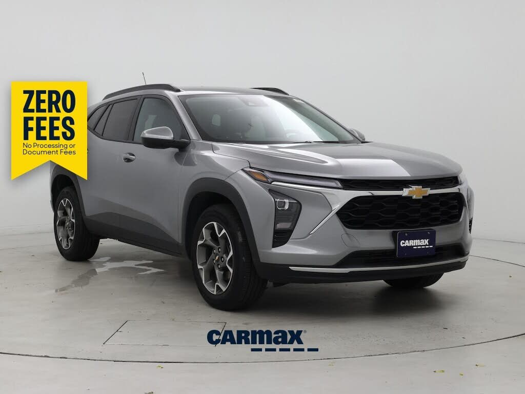 2025 CHEVROLET Trax