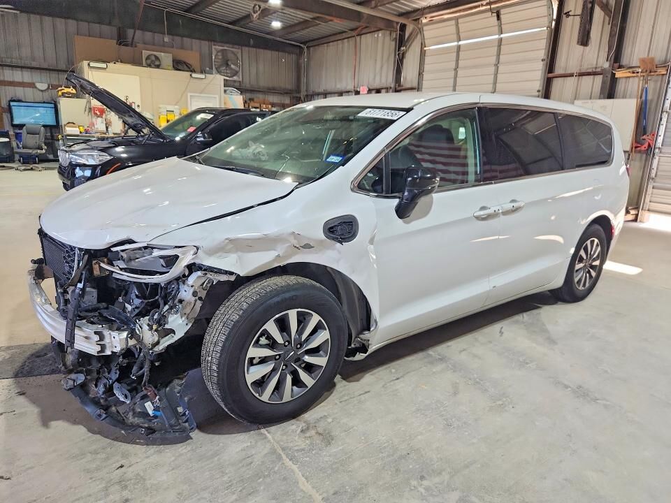 2024 CHRYSLER Pacifica