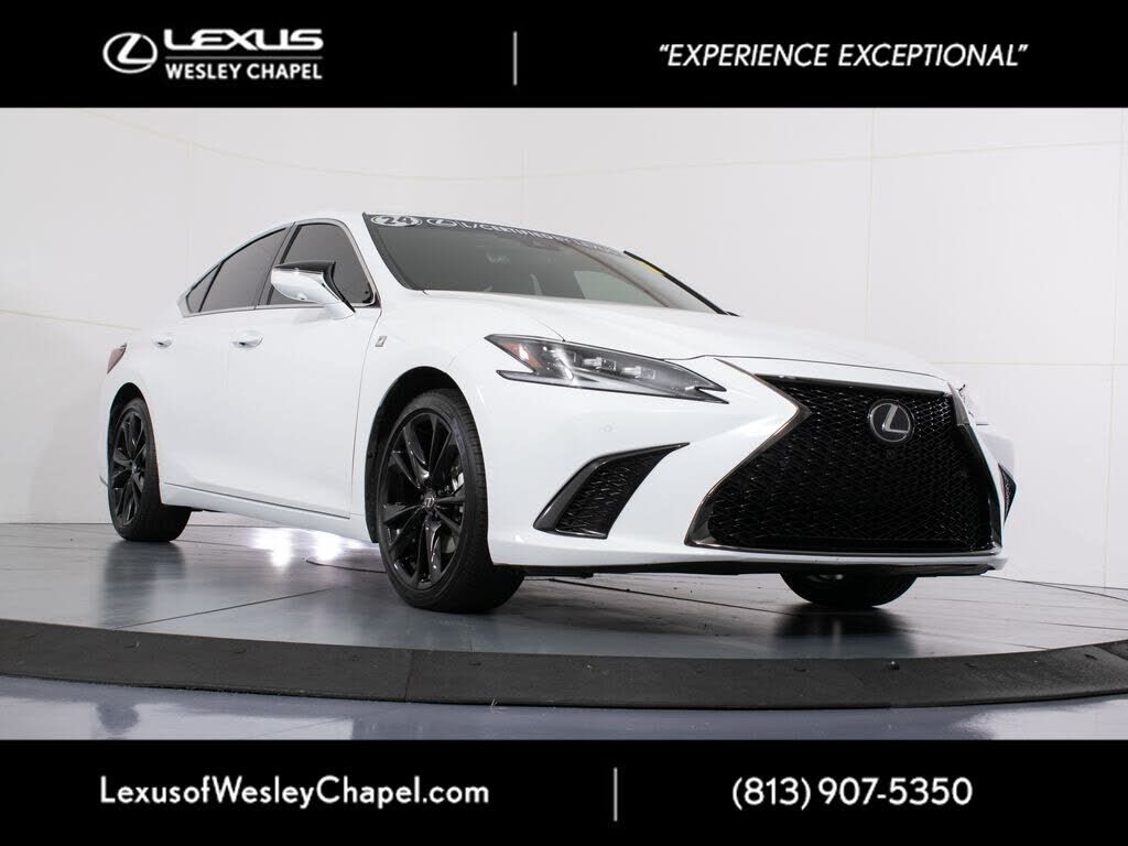 2024 LEXUS ES