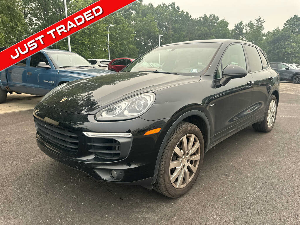 2015 PORSCHE Cayenne