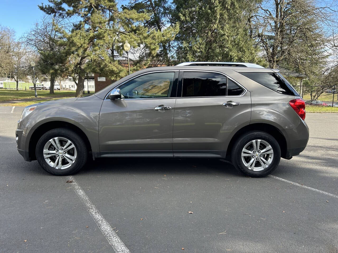 2011 CHEVROLET Equinox
