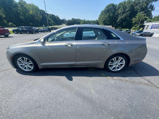 2016 LINCOLN MKZ