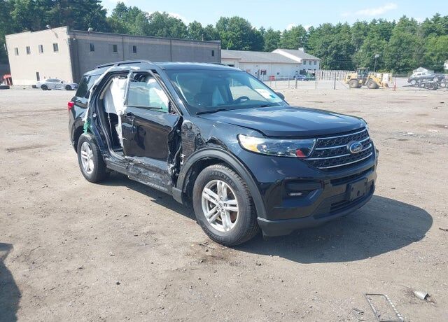 2022 FORD Explorer