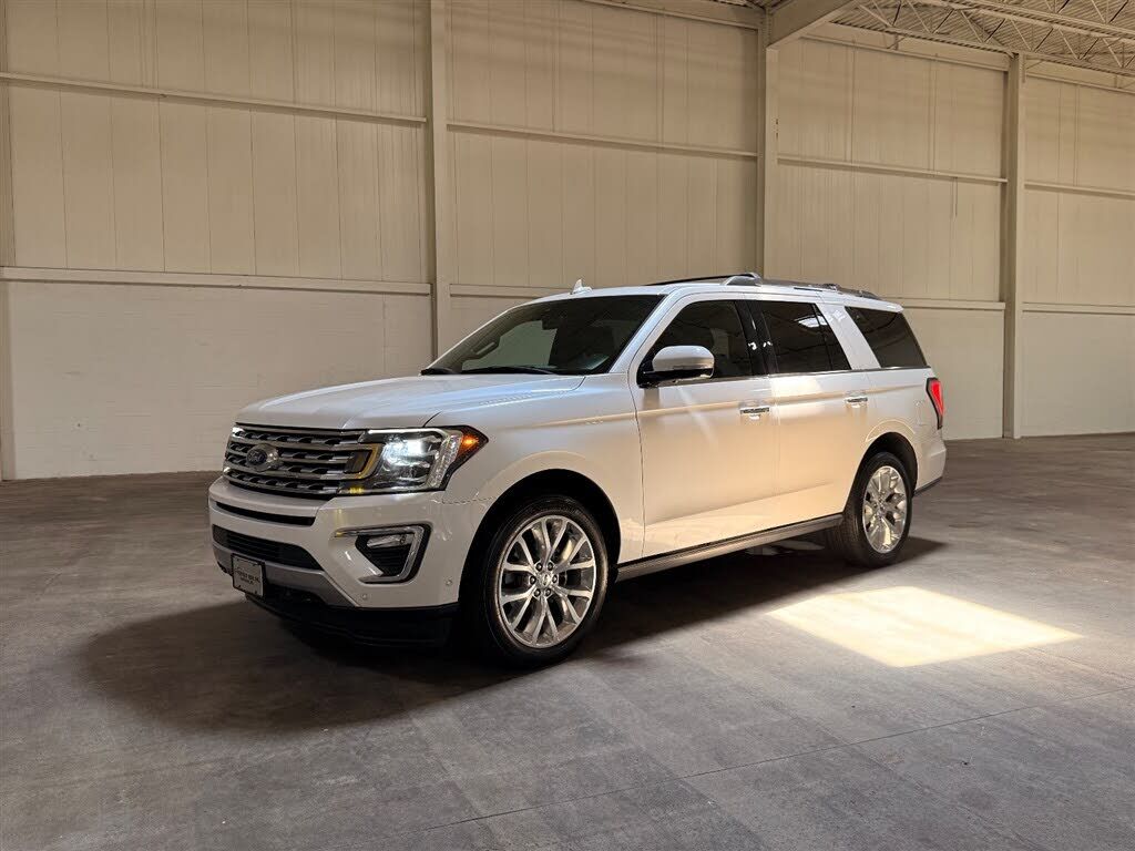 2018 FORD Expedition