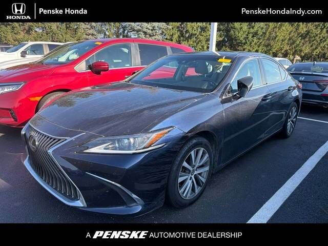 2021 LEXUS ES
