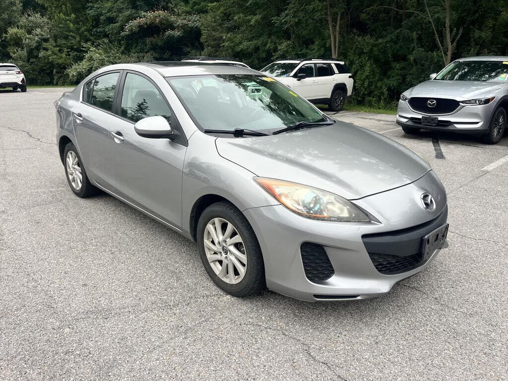 2013 MAZDA Mazda3