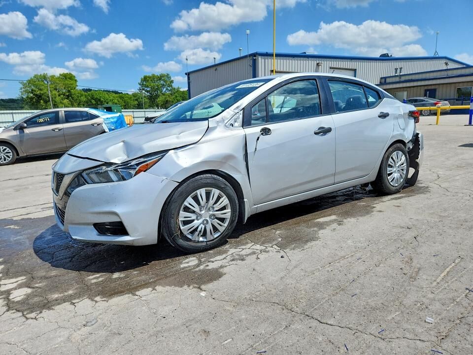 2021 NISSAN Versa