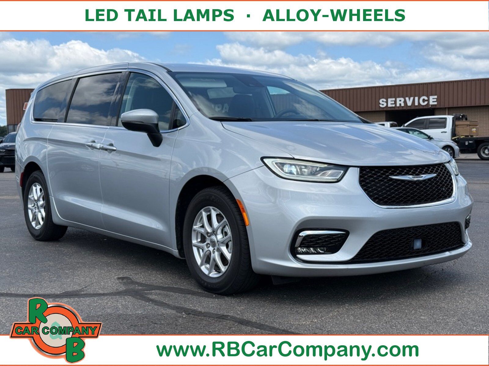 2023 CHRYSLER Pacifica