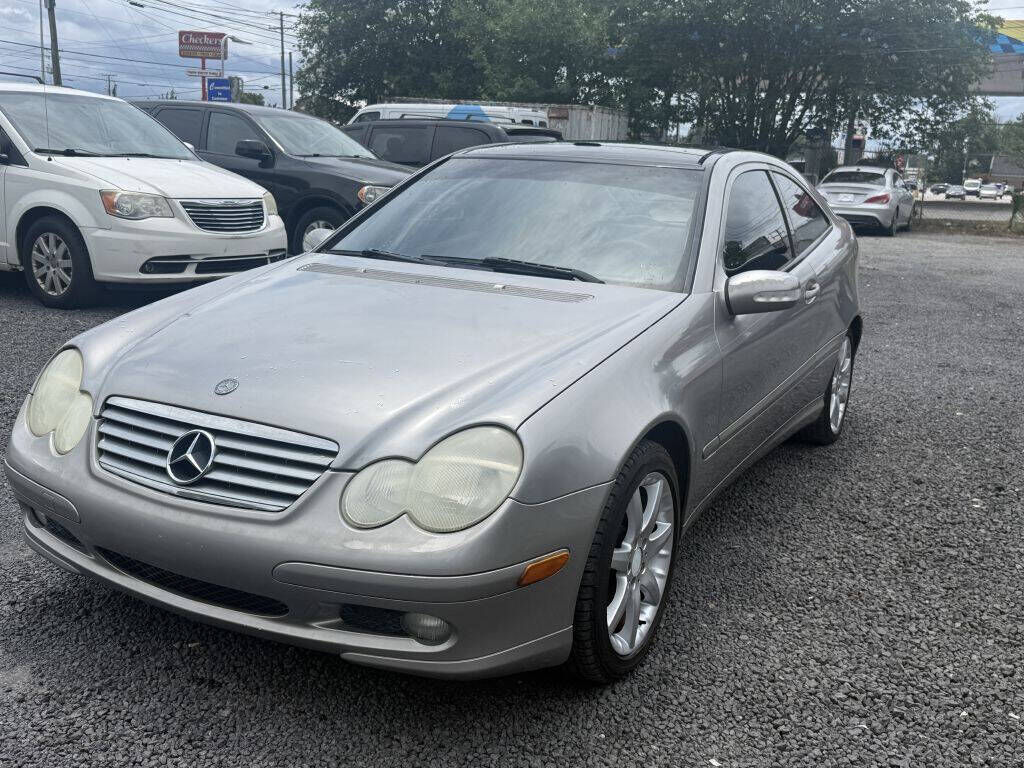 2004 MERCEDES-BENZ C-Class