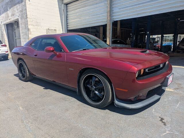 2019 DODGE Challenger
