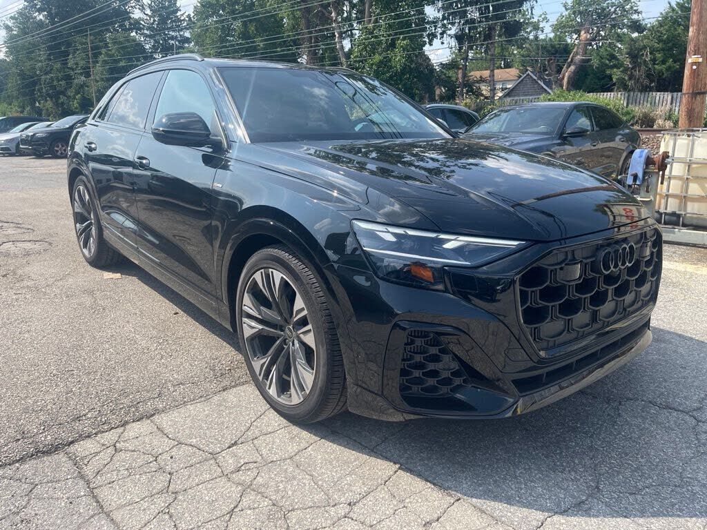 2026 AUDI Q8