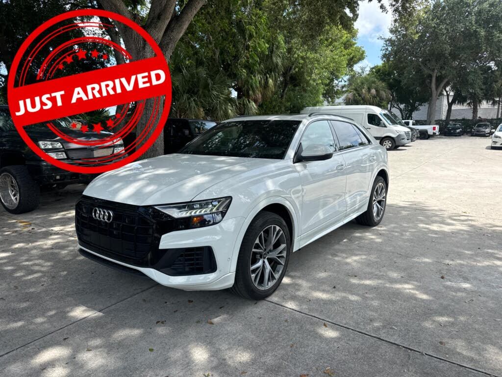 2023 AUDI Q8