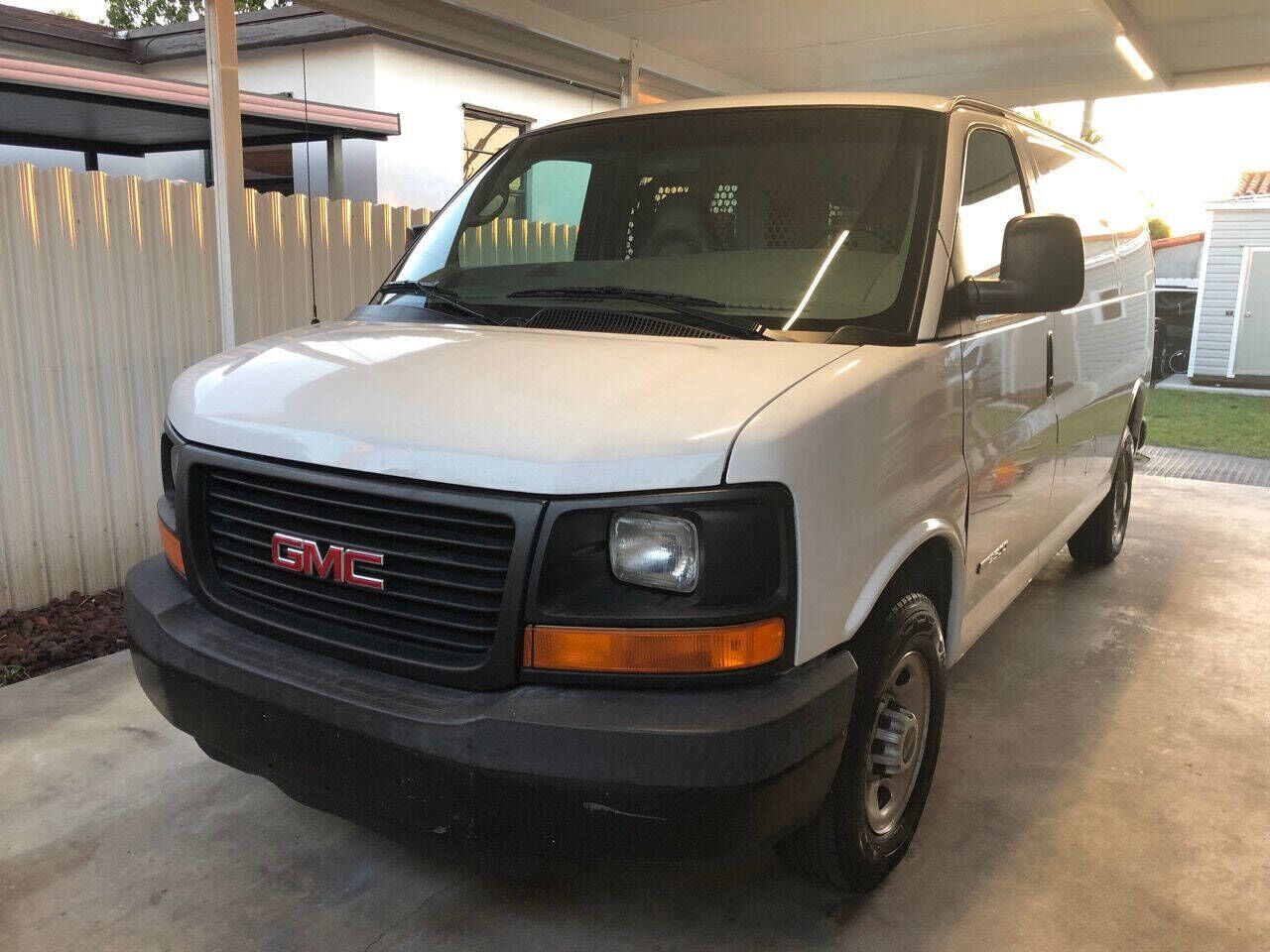 2004 GMC Savana
