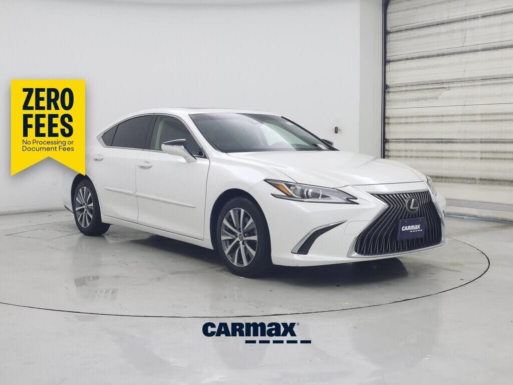 2019 LEXUS ES