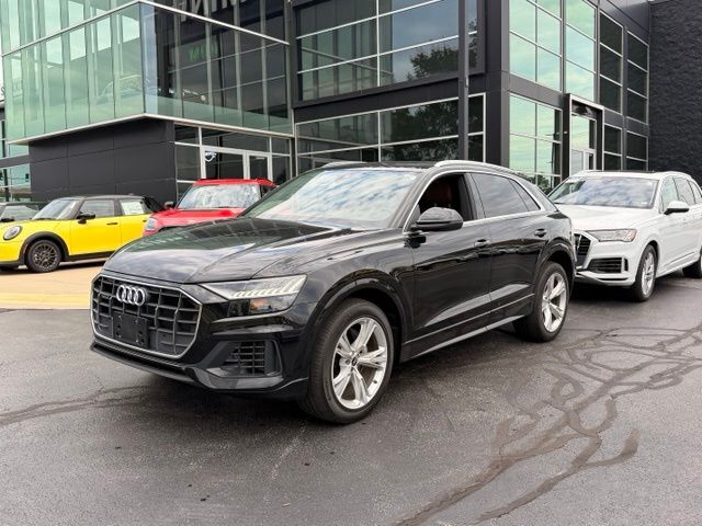 2023 AUDI Q8