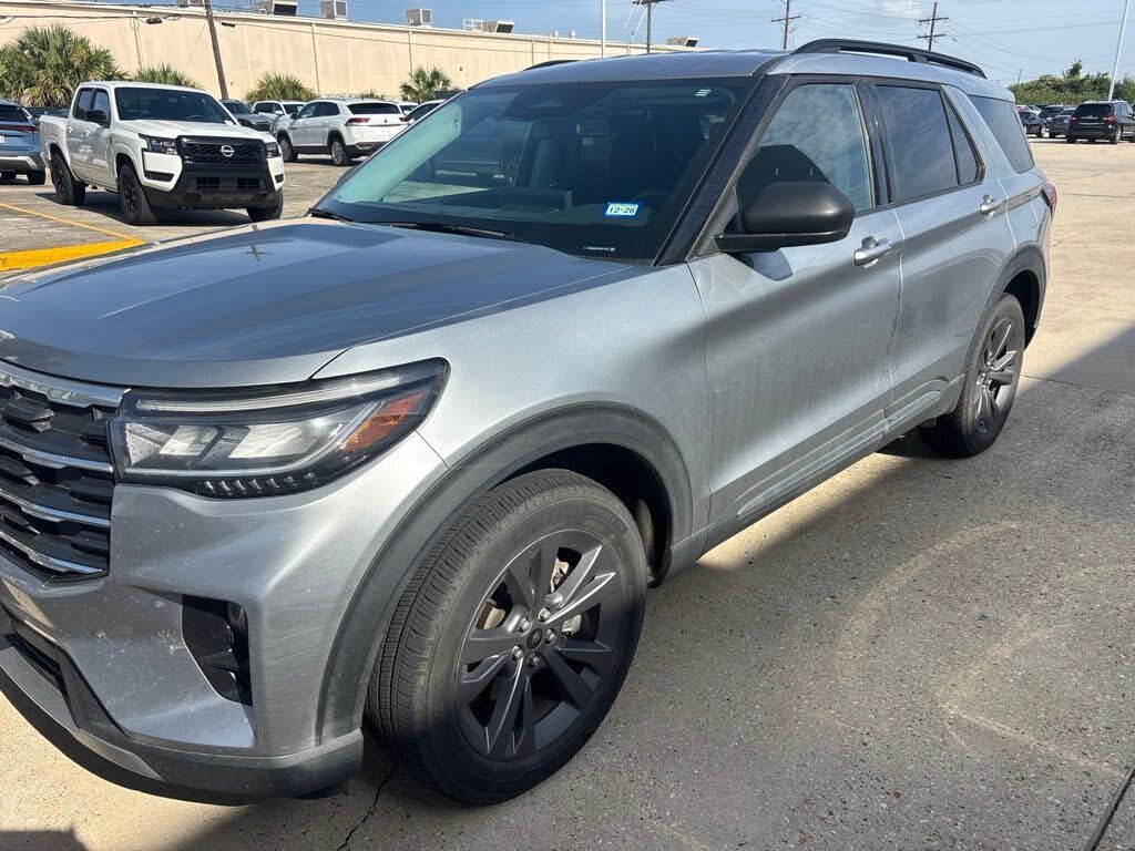 2025 FORD Explorer