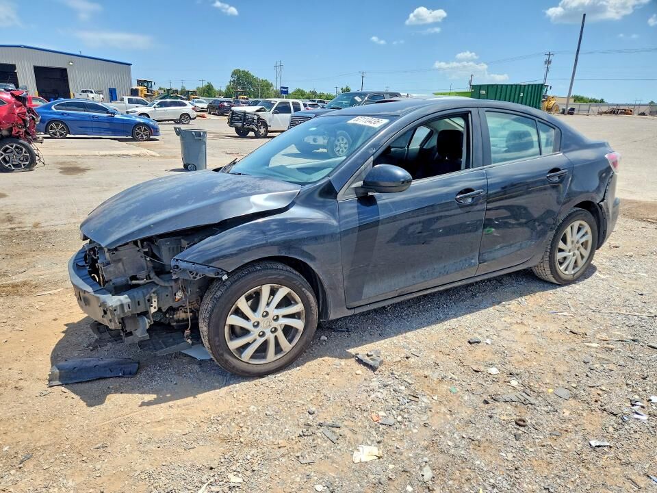 2012 MAZDA Mazda3