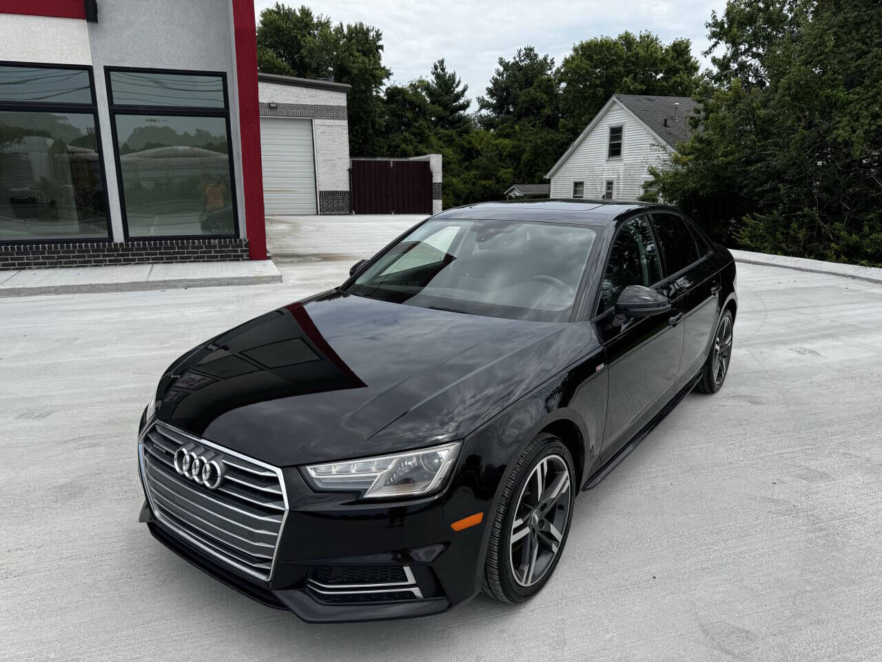 2018 AUDI A4