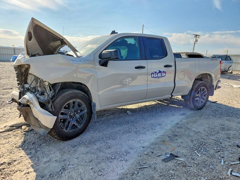 2026 CHEVROLET Silverado