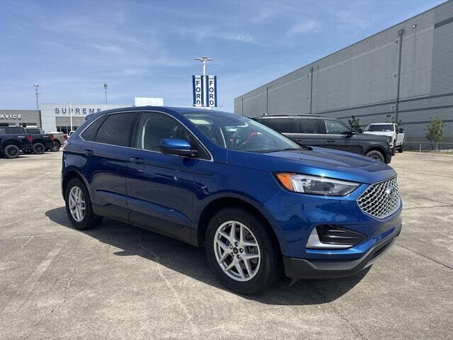 2024 FORD Edge