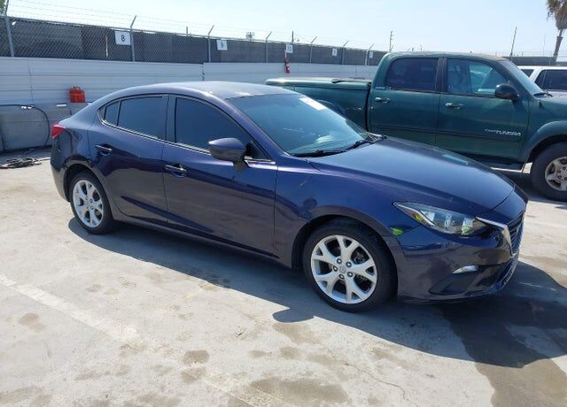 2015 MAZDA Mazda3