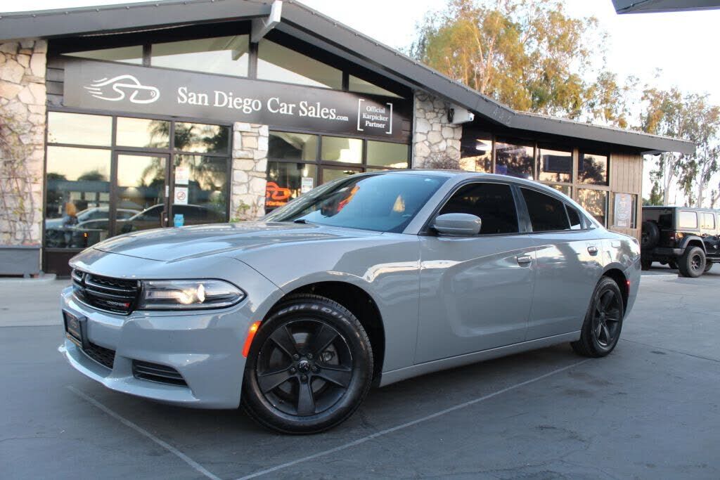 2019 DODGE Charger