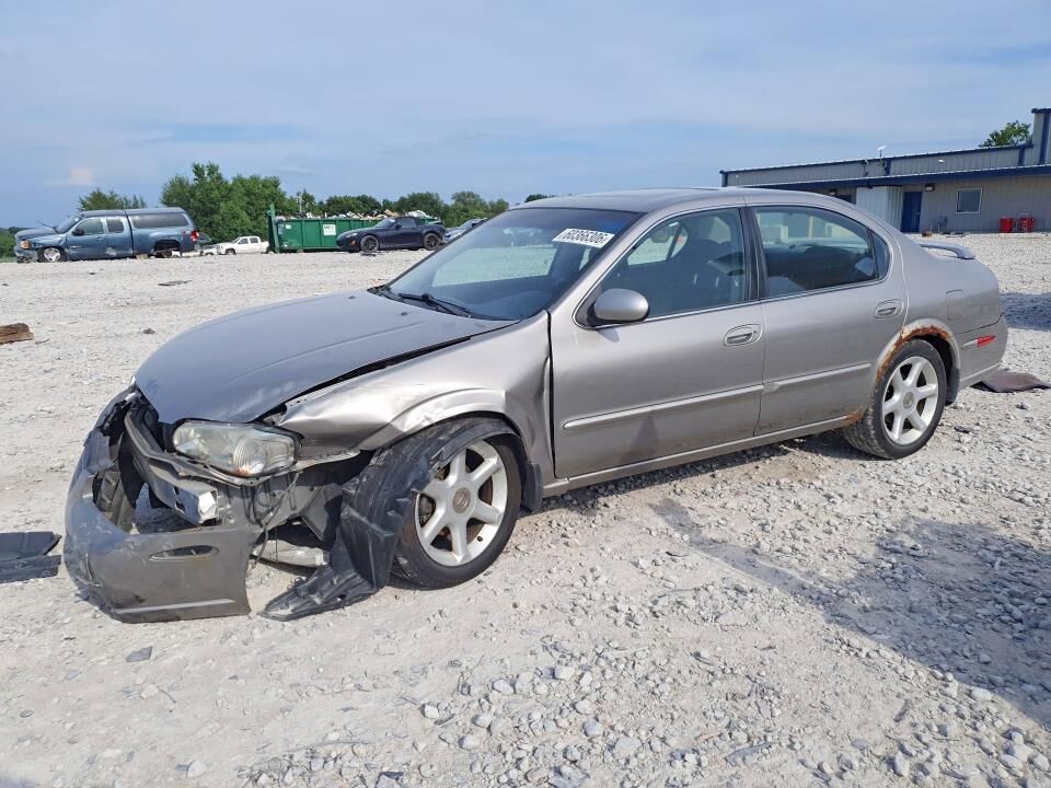 2000 NISSAN Maxima
