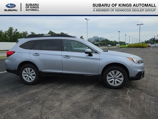 2016 SUBARU Outback
