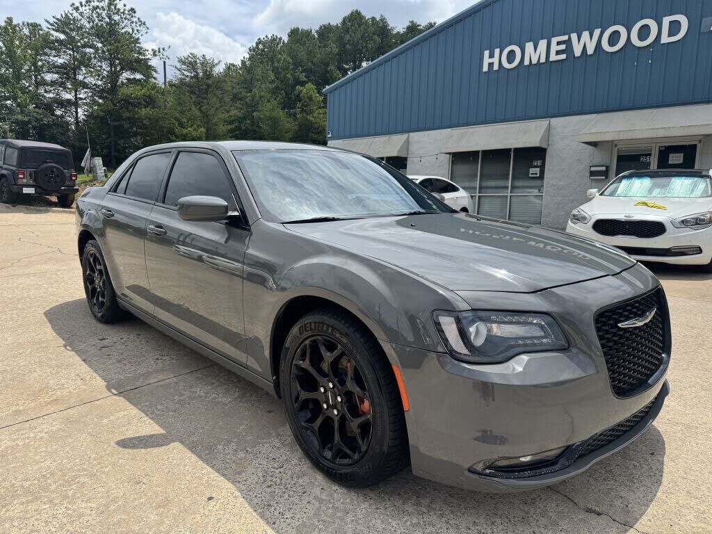 2017 CHRYSLER 300