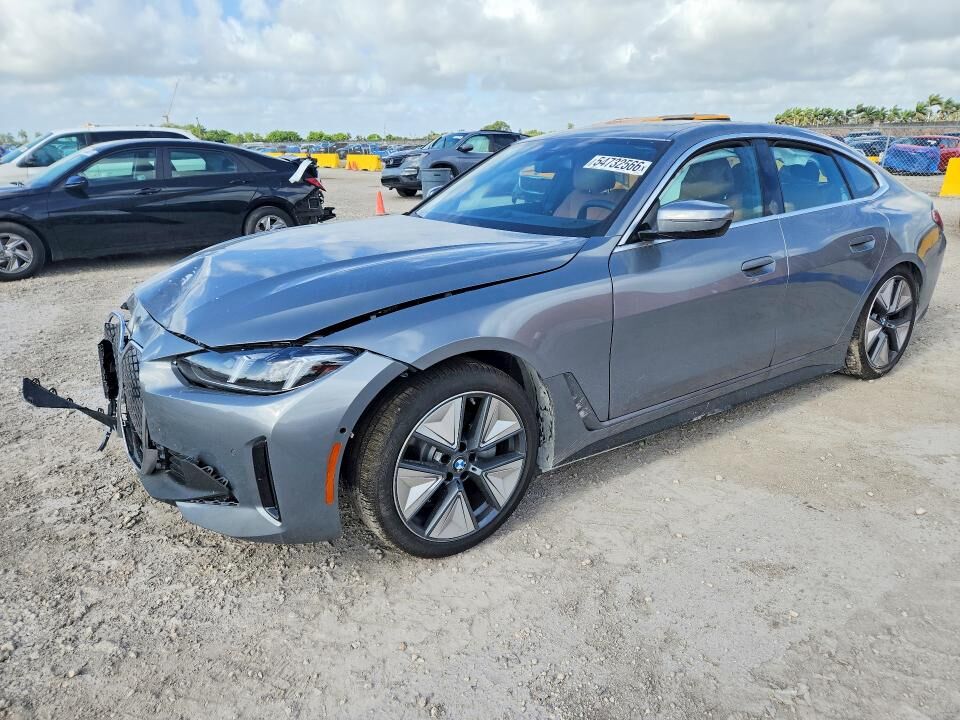 2026 BMW i4