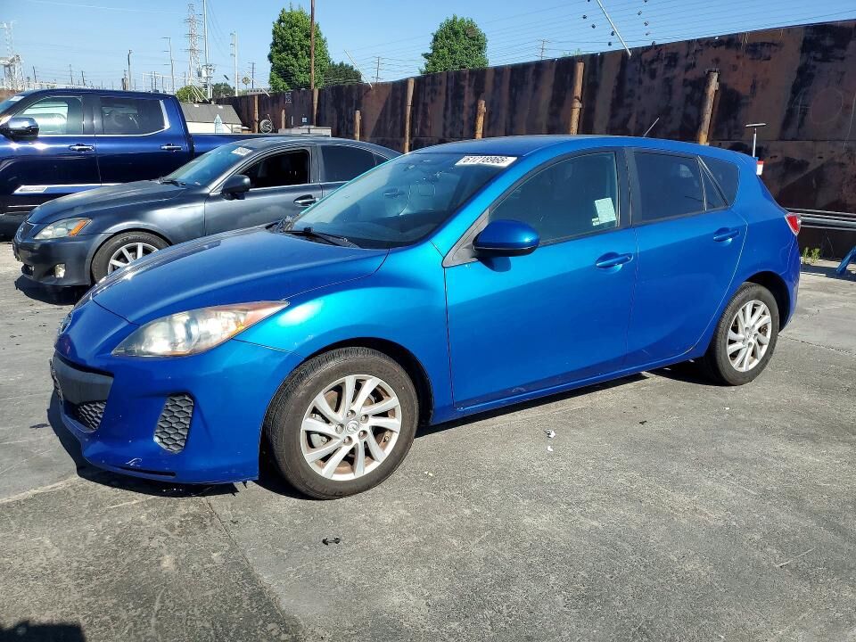 2012 MAZDA Mazda3