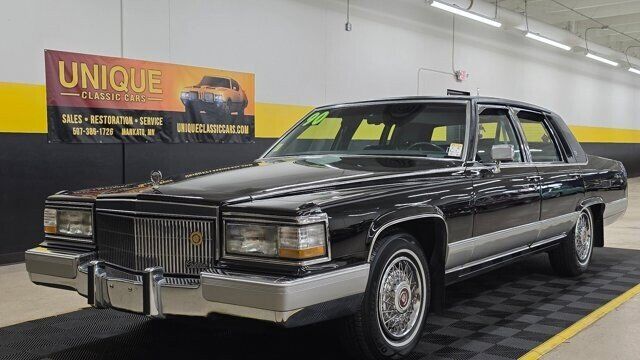 1990 CADILLAC Brougham