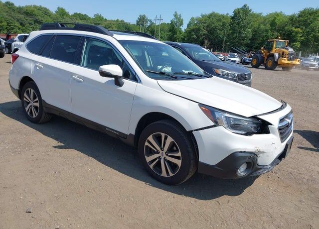 2019 SUBARU Outback