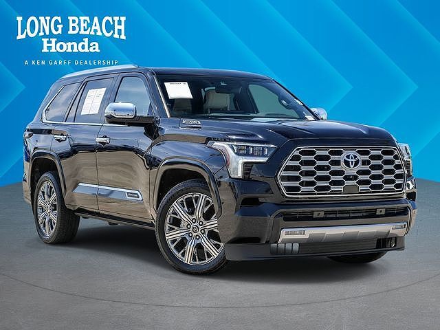 2024 TOYOTA Sequoia