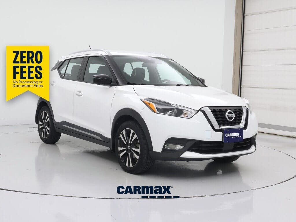 2020 NISSAN Kicks