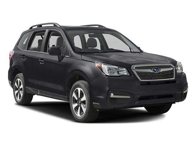 2017 SUBARU Forester