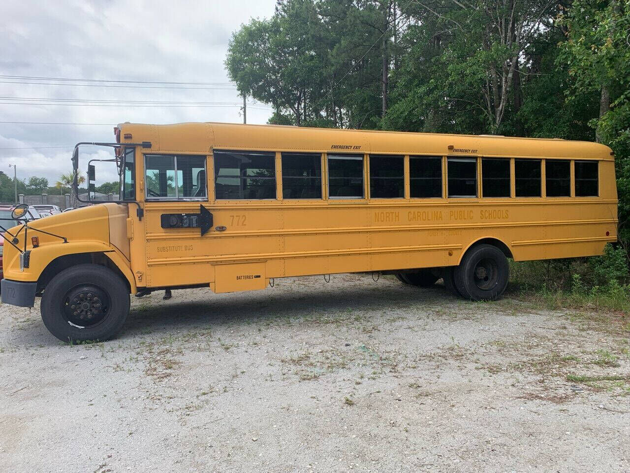 2001 FREIGHTLINER FS 65 Chassis