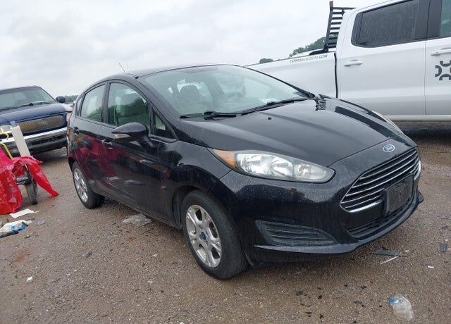 2015 FORD Fiesta
