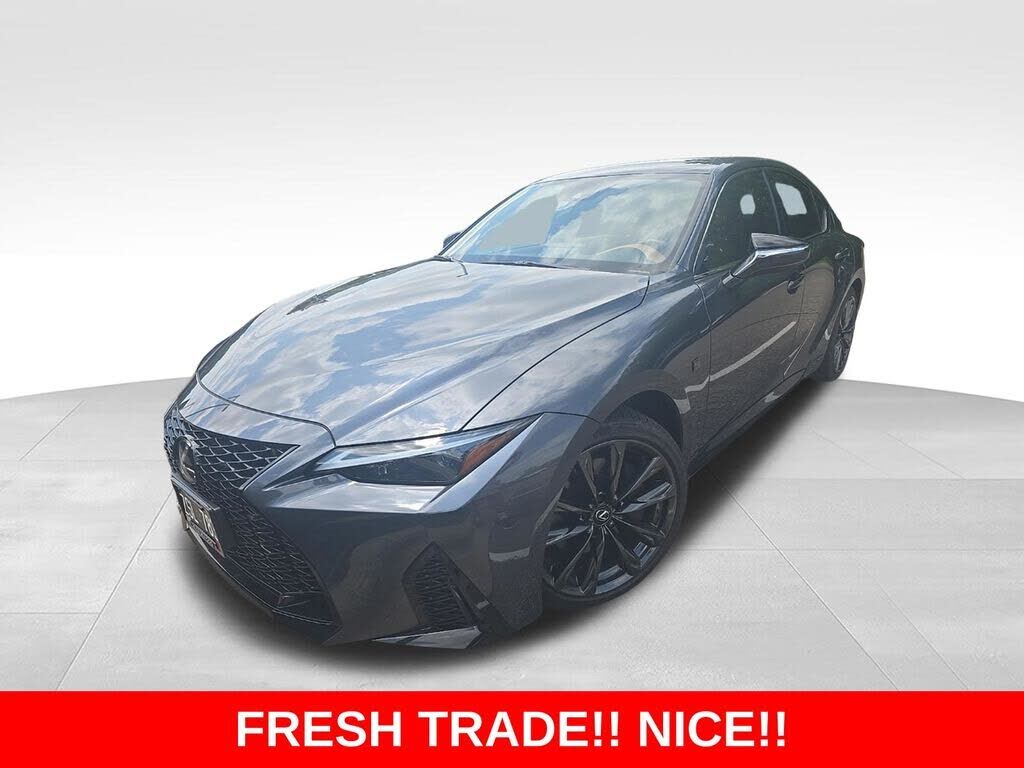 2025 LEXUS IS