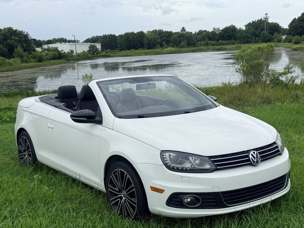 2014 VOLKSWAGEN Eos