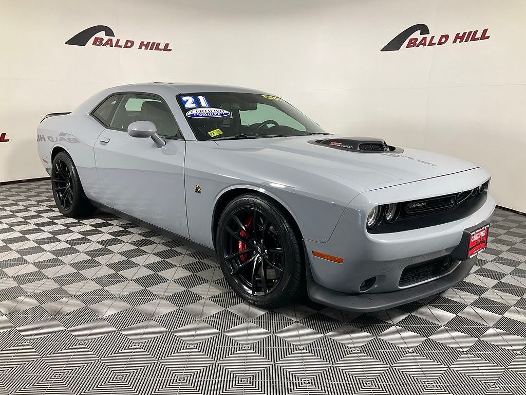 2021 DODGE Challenger